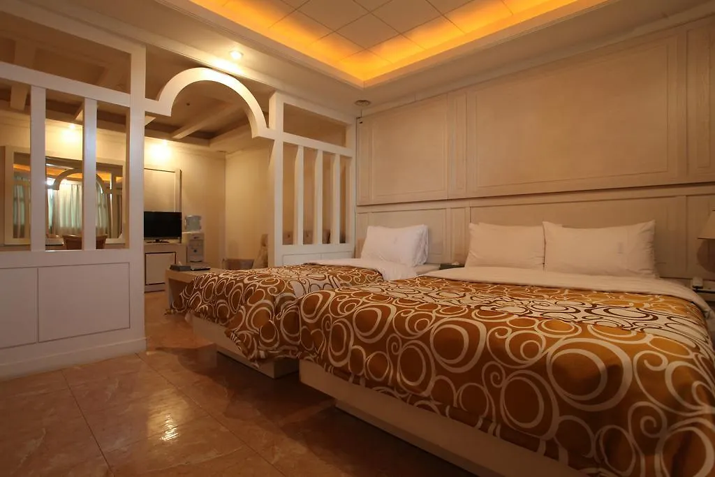 Hotel Incheon Beach 2*,  South Korea